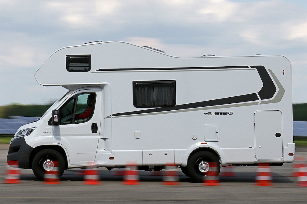 Vier Alkoven im Wohnmobil-Test