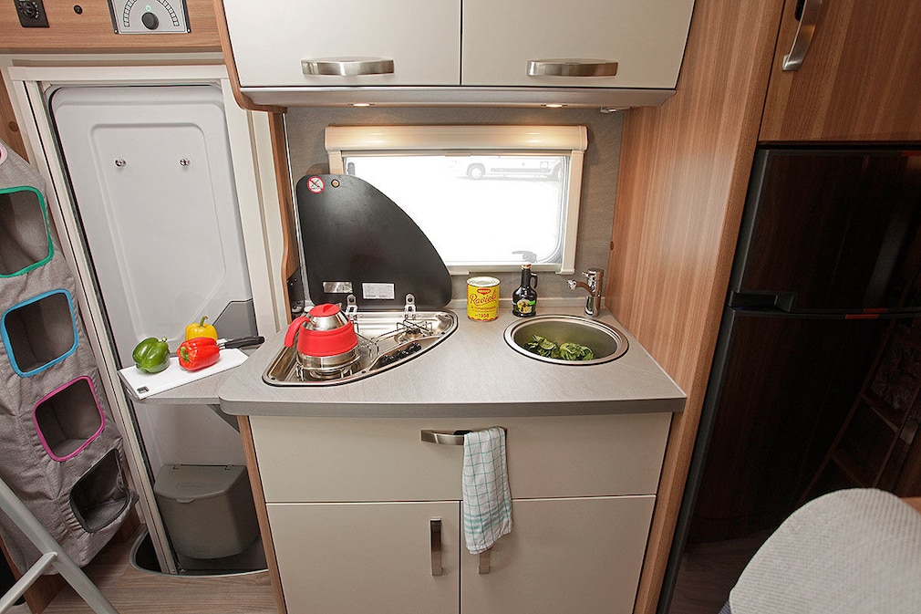 Vier Alkoven im Wohnmobil-Test