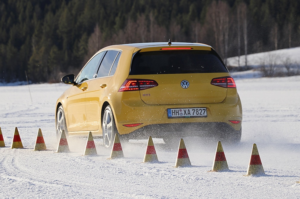 VW Golf GTI Performance - Winterreifentest 2017