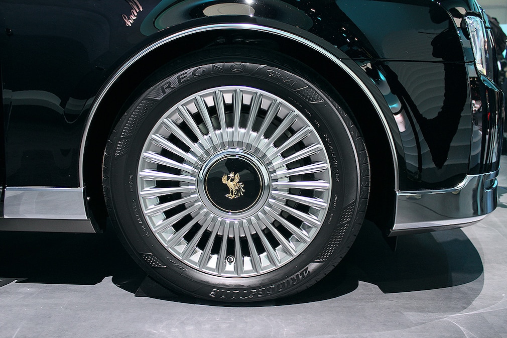 Toyota Century Sitzprobe