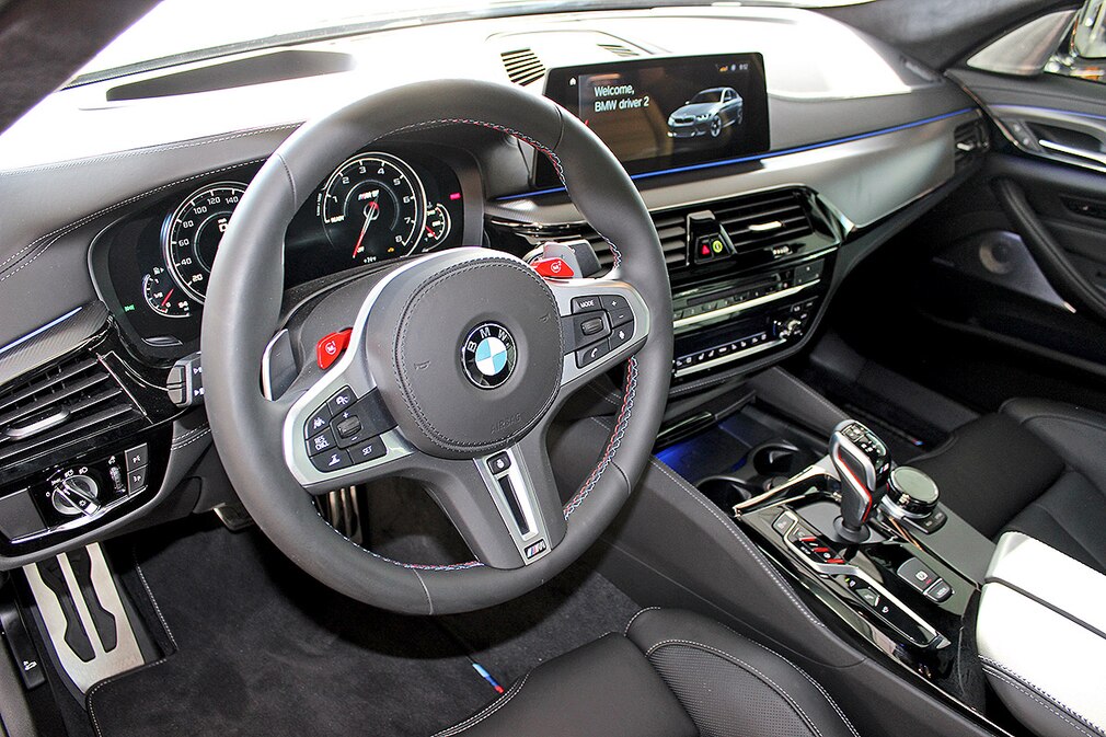BMW M5 Performance