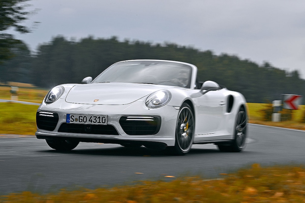 Porsche 911 Turbo S Cabriolet