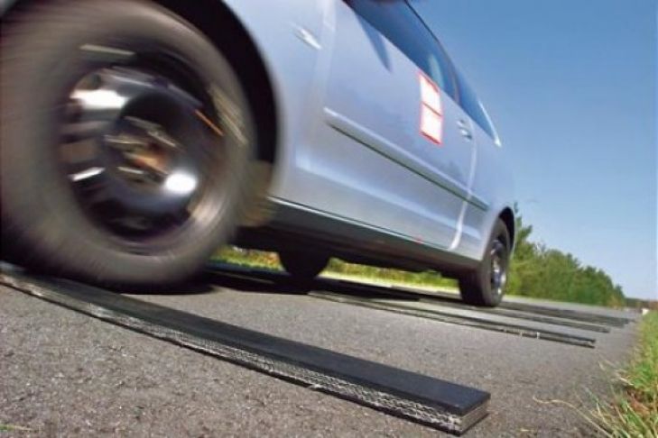 Zehn Winterreifen der Dimension 185/60 R 14 T im Test