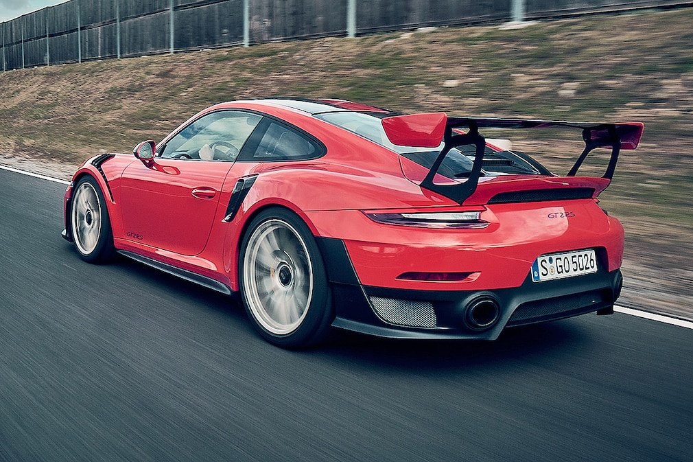 Porsche 911 GT2 RS
