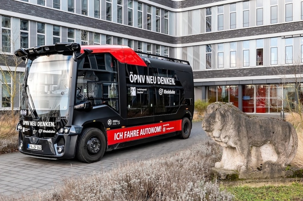 ZF Friedrichshafen Tochterfirma Subsidiary ZF Mobility Solutions Autonomes Fahren Erster erfolgreicher ATS-Einsatz in NRW Rheinbahn Düsseldorf