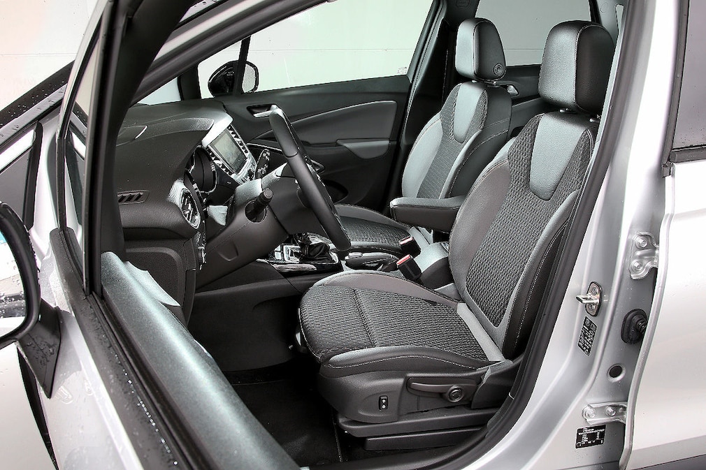 Opel Crossland X