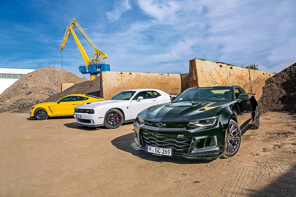 Camaro ZL1 Challenger Hellcat Mustang Shelby GT350