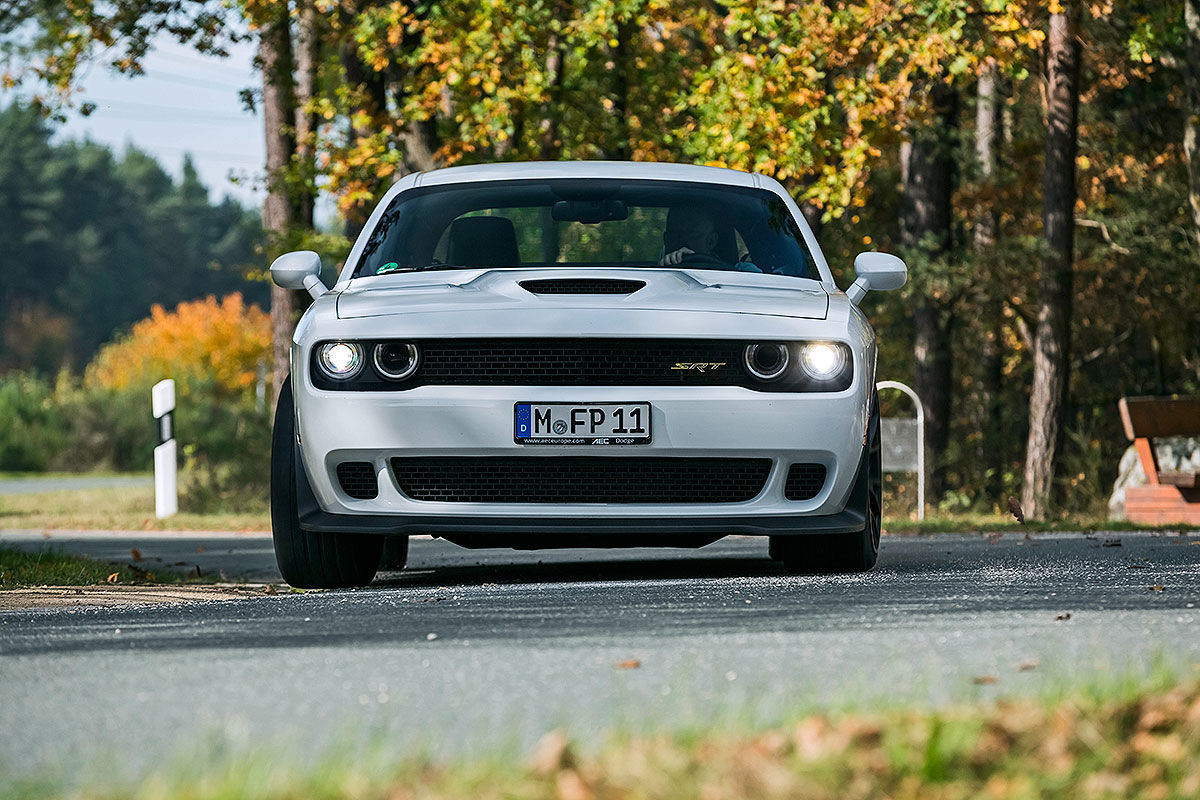 Dodge Challenger SRT Hellcat