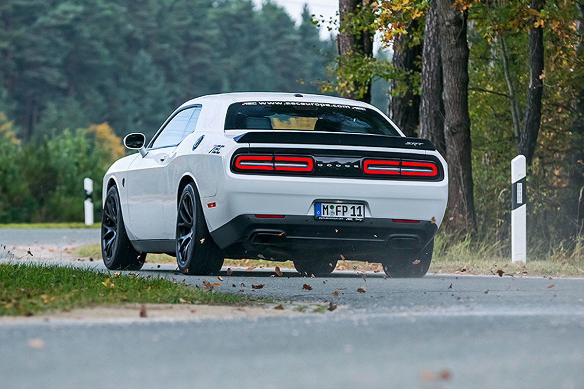 Dodge Challenger SRT Hellcat