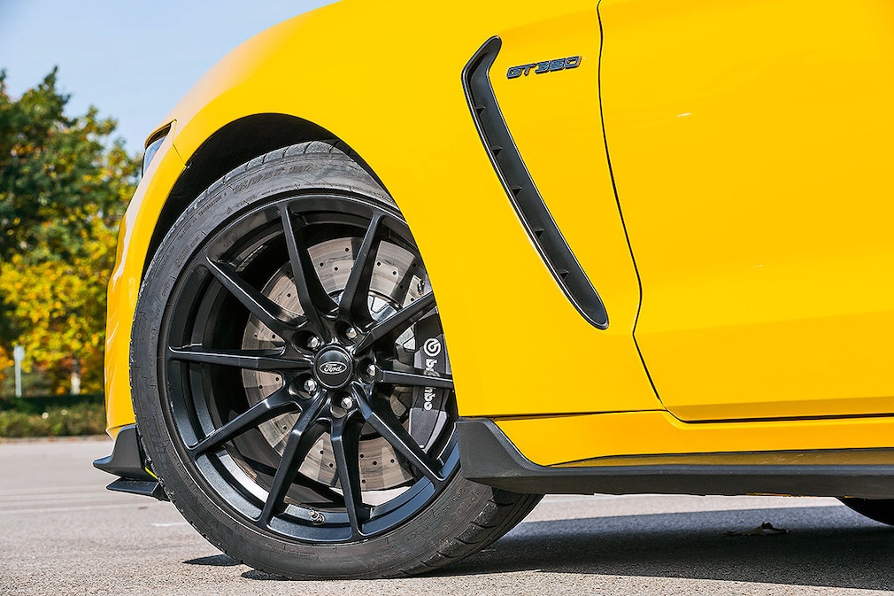Ford Mustang Shelby GT350