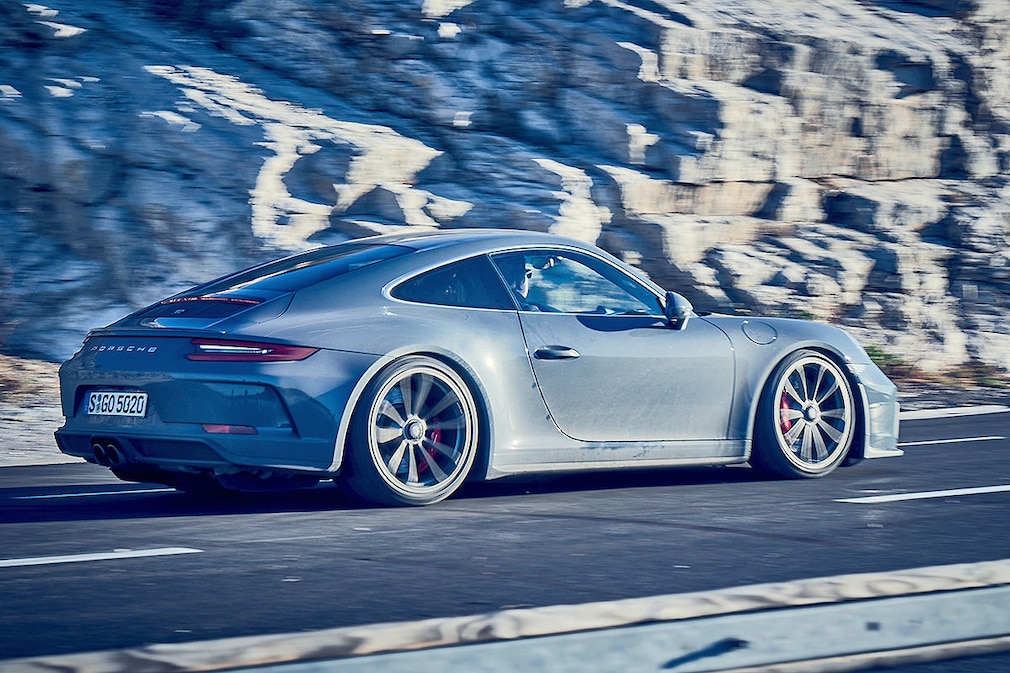 Porsche 911 GT3 Touring