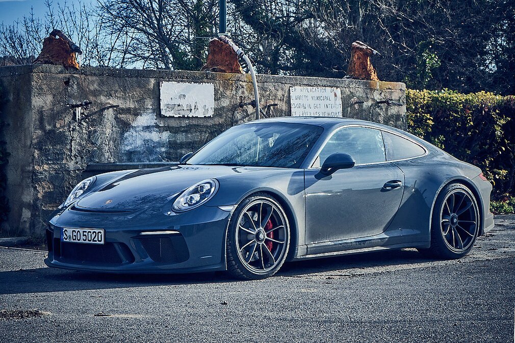 Porsche 911 GT3 Touring
