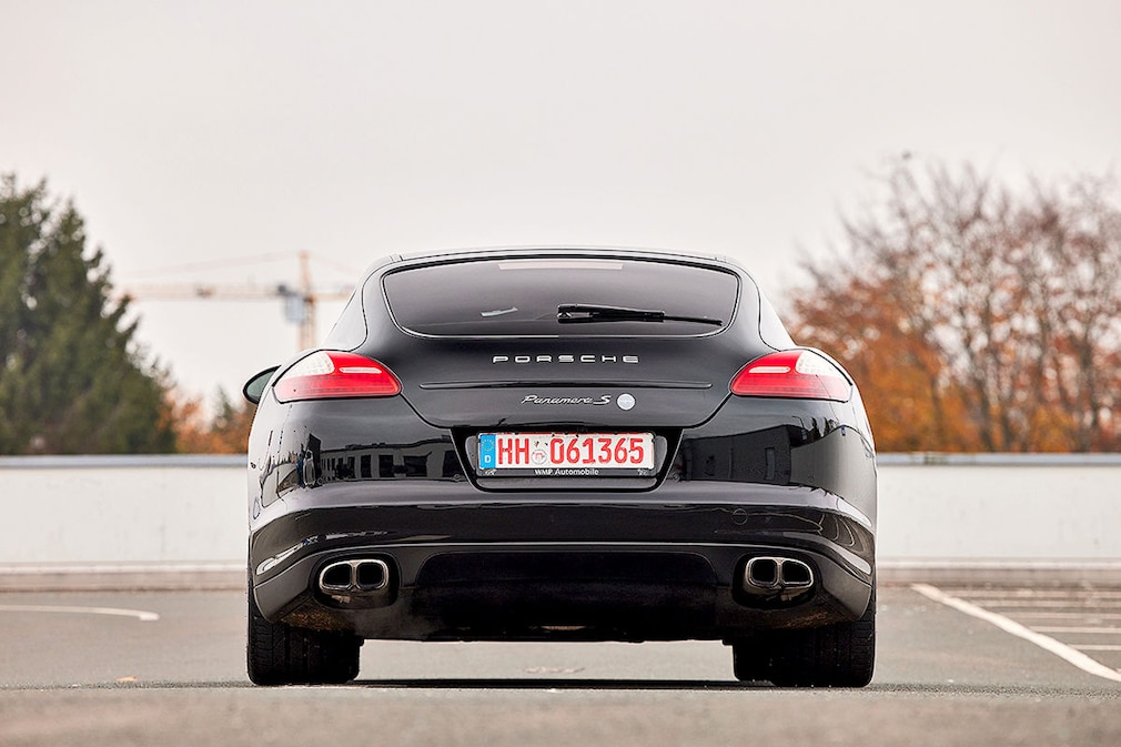Porsche Panamera S