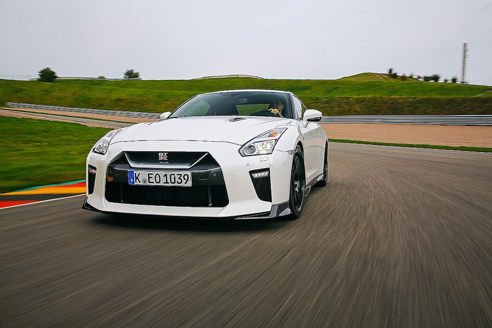 Nissan GT-R Track Edition