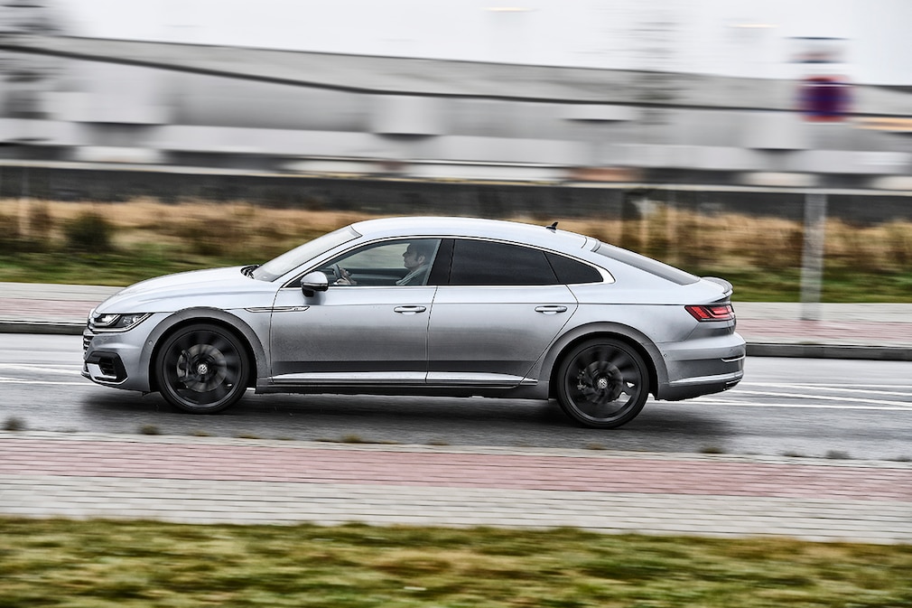 Vergleich VW Arteon Skoda Superb