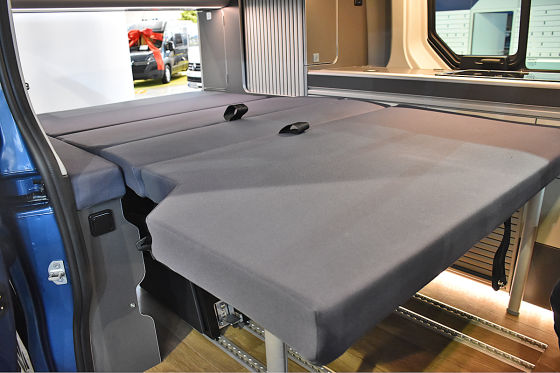 Nissan NV300 Michelangelo