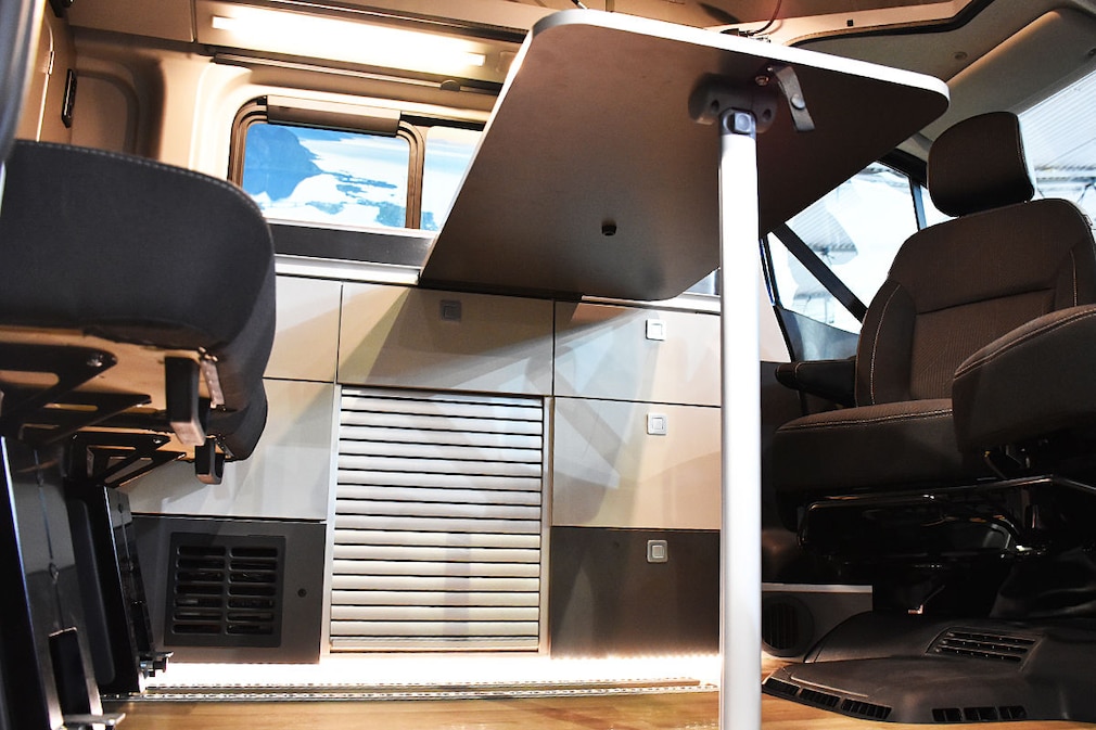 Der Nissan NV 300 umgebaut zum Westfalia-Reisemobil Michelangelo