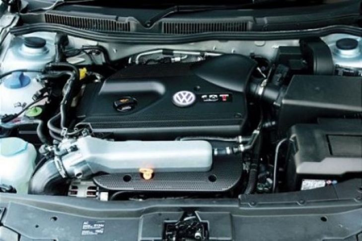 Fünf Generationen VW Golf GTI