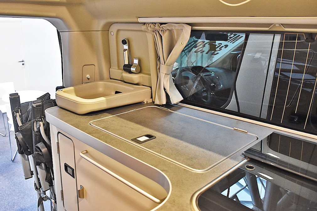 Ford Westfalia Nugget Plus