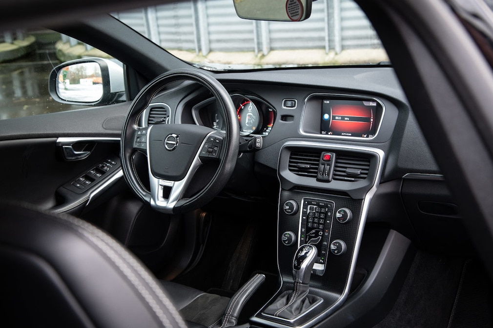 Volvo V40
