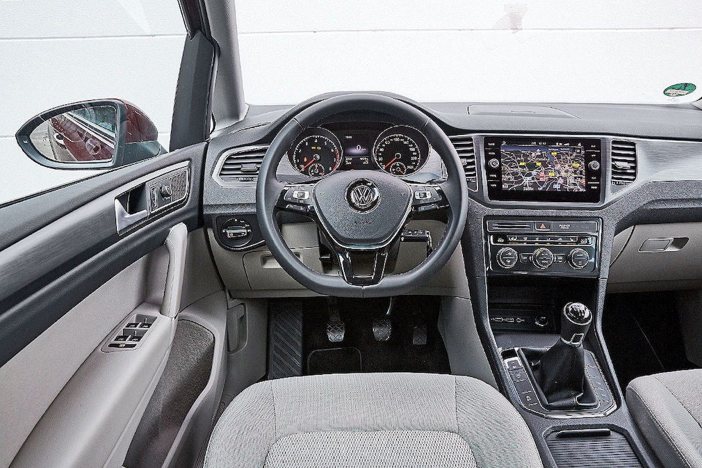 VW Golf Sportsvan
