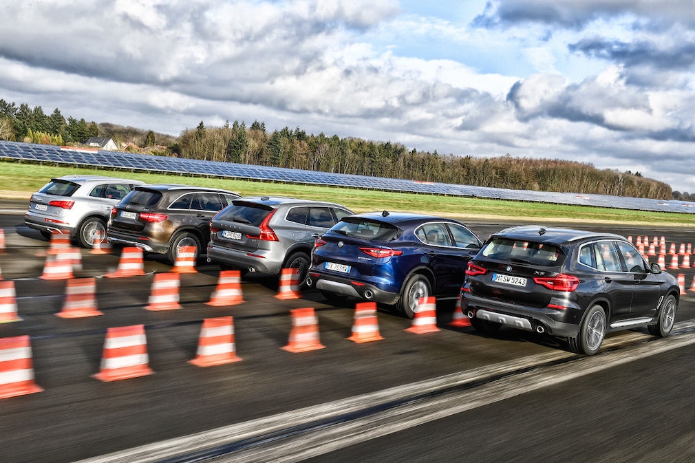 Fünf Mittelklasse-SUVs