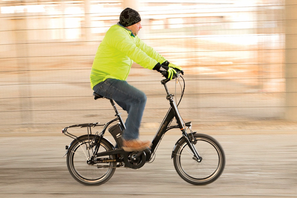 Klappräder und Kompakträder im Test