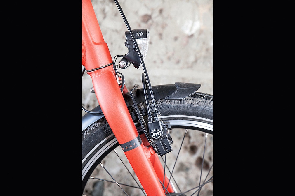 Klappräder und Kompakträder im Test