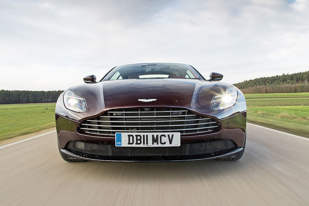Aston Martin DB11