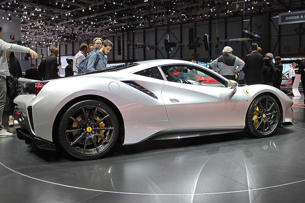 Ferrari 488 Pista (2018): Motor, PS, Preis, technische Daten