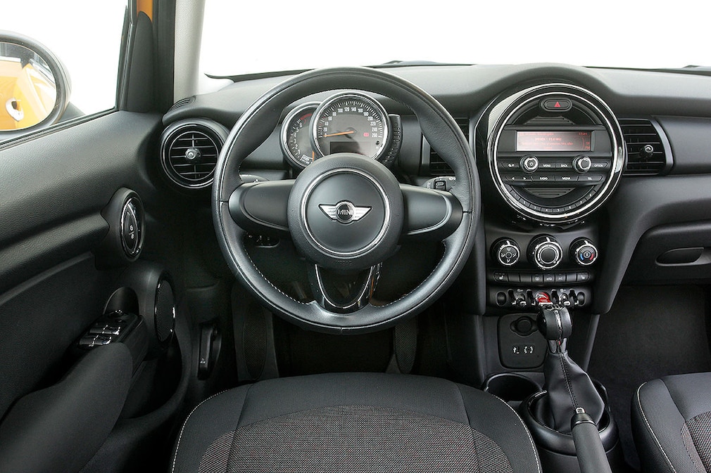 Mini F56 im Gebrauchtwagen-Test