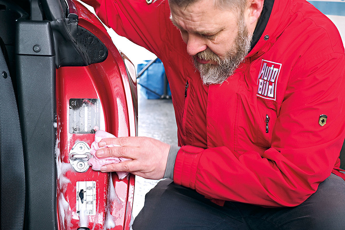 Auto waschen Schritt für Schritt