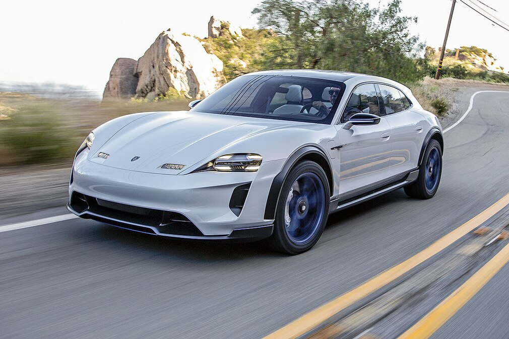 Porsche Mission E Cross Turismo (2018): Bilder, Cockpit, Test