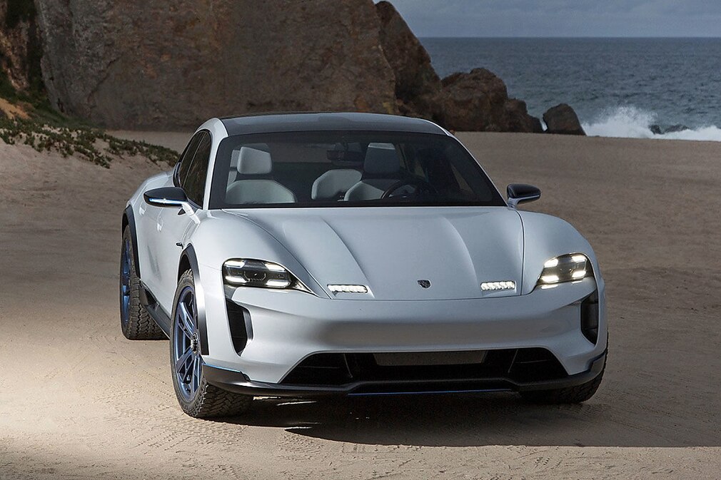 Porsche Mission E Cross Turismo (2018): Bilder, Cockpit, Test