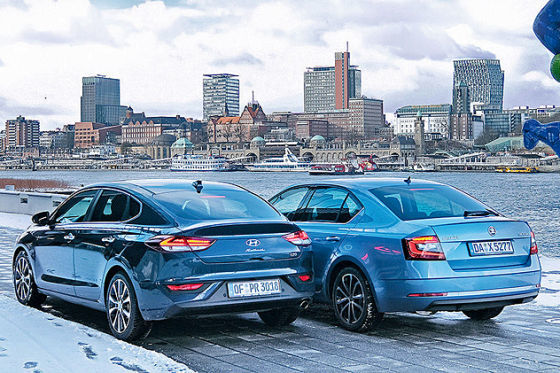 Hyundai i30 Fastback Skoda Octavia