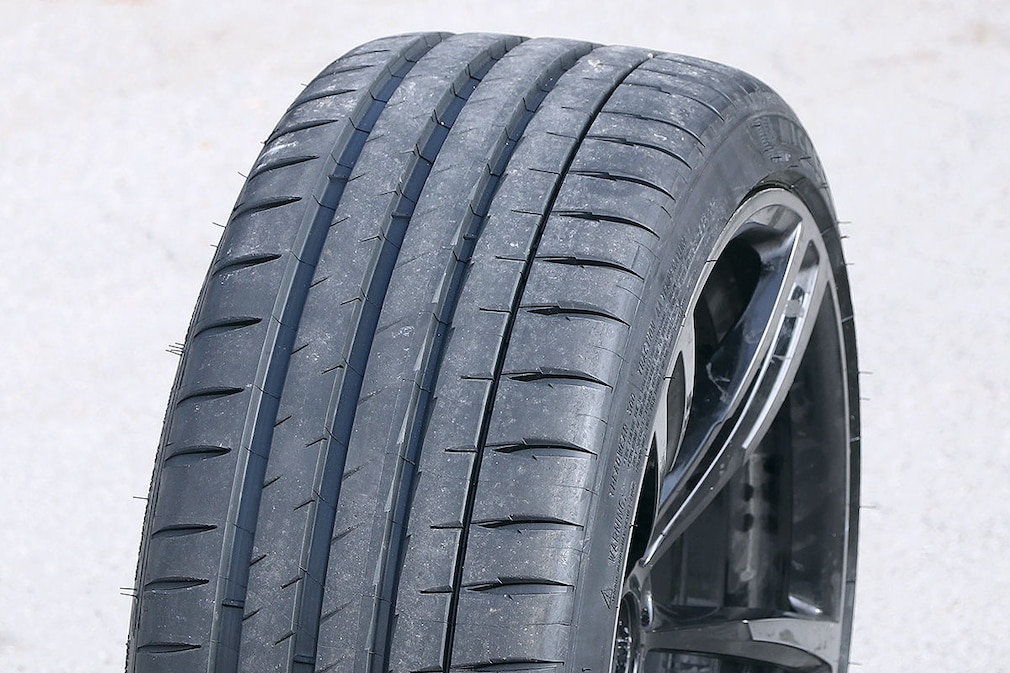 Michelin Pilot Sport 4S