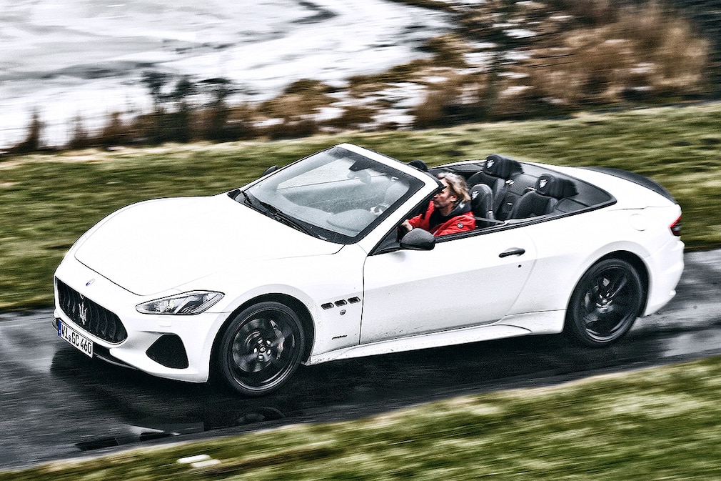 Maserati GranCabrio MC