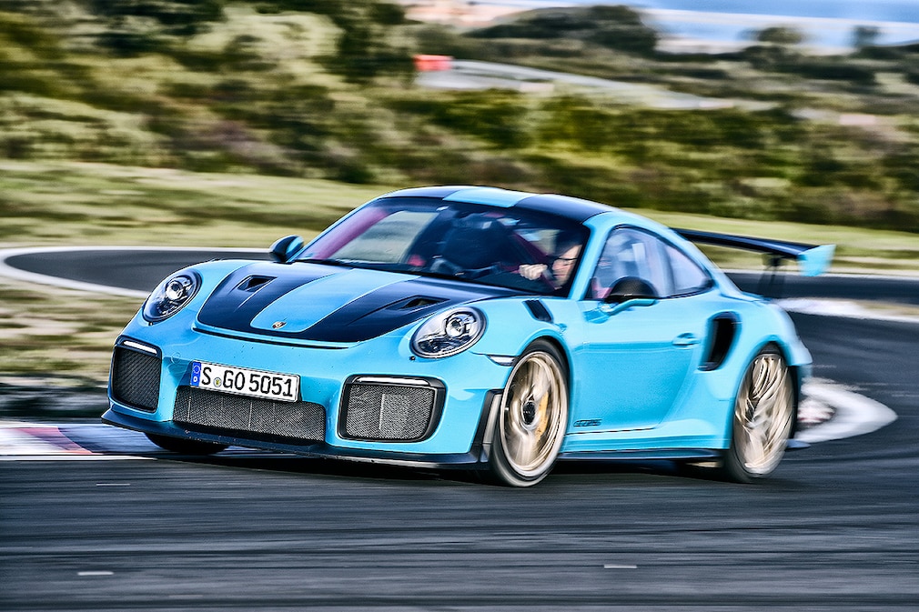Porsche 911 GT2 RS