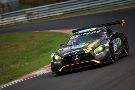 Mercedes gewinnt 24h Qualirennen