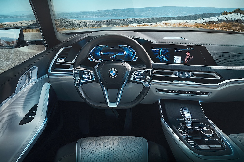 BMW Concept X7 iPerformance !!! SPERRFRIST 08. September 2017 12:00 Uhr !!!