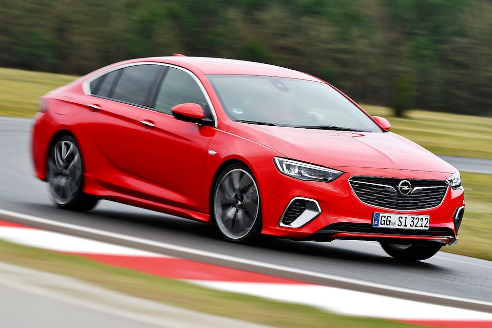 Opel Insignia GSi