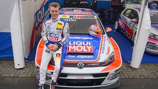 TCR Germany: Luca Engstler