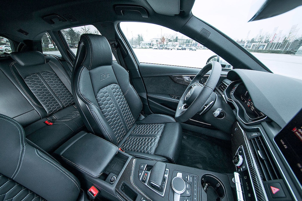 Audi RS 4 Avant