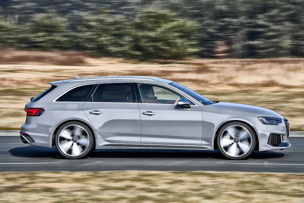 Audi RS 4 Avant