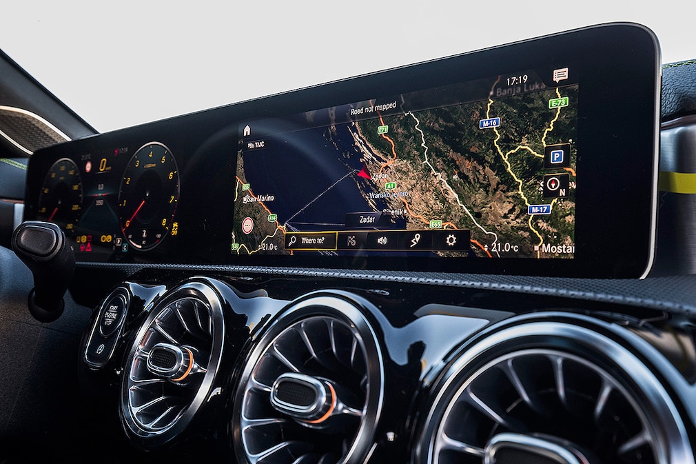 Mercedes A-Klasse A250 Edition !! SPERRFRIST 18. April 2018 00:01 Uhr !!