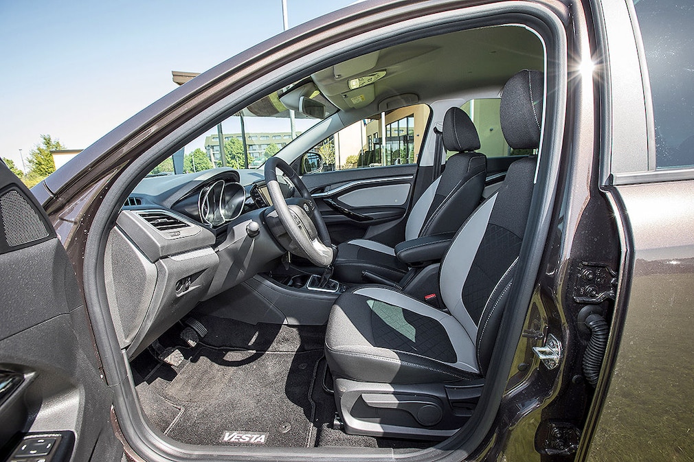 Lada Vesta SV Cross: Test, Preise, Motor, Ausstattung