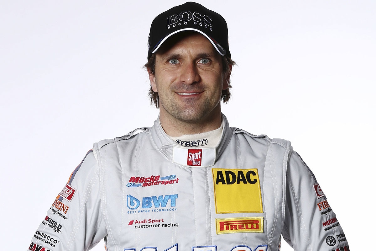 24h Nürburgring Markus Winkelhock Der Herr des Rings AUTO BILD
