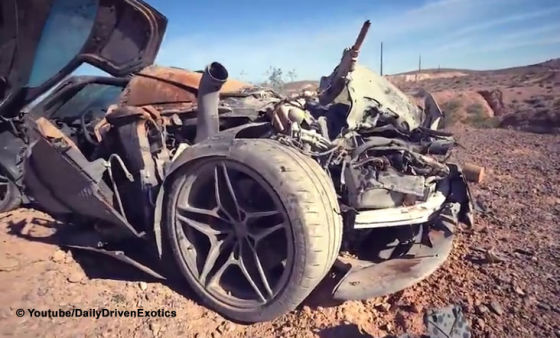 Amis entdecken McLaren in der Wüste