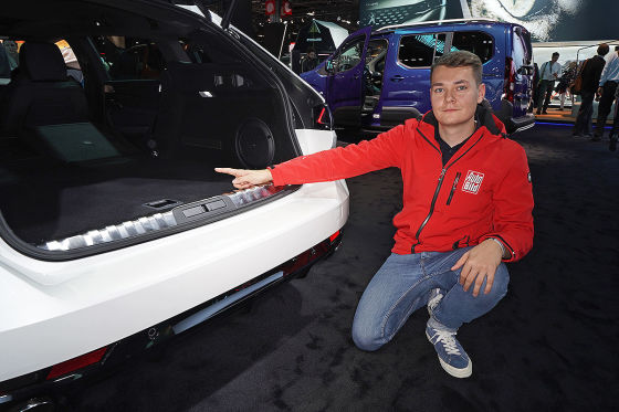 Der 508 SW wird zum Designer-Kombi