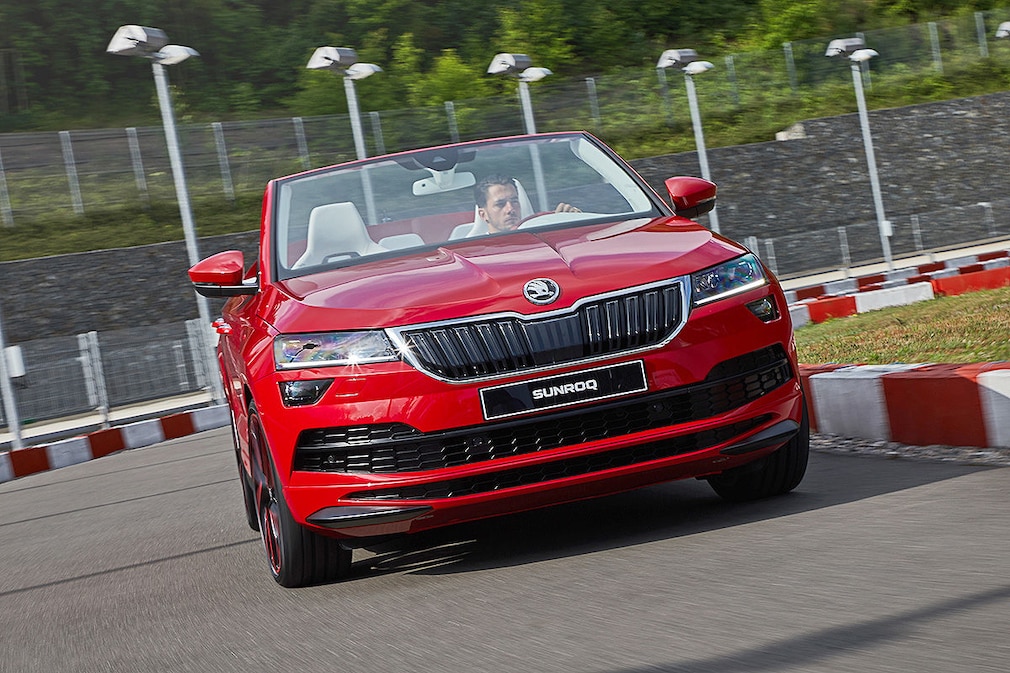 Skoda SUNROQ